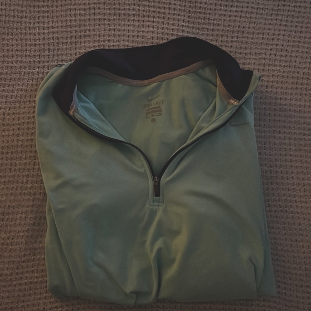 Long sleeve Nike pullover
